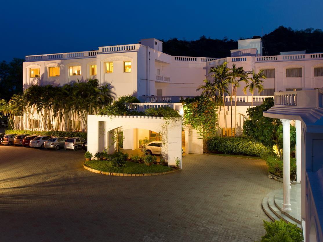 Nala Hotels Nāmakkal Exterior foto